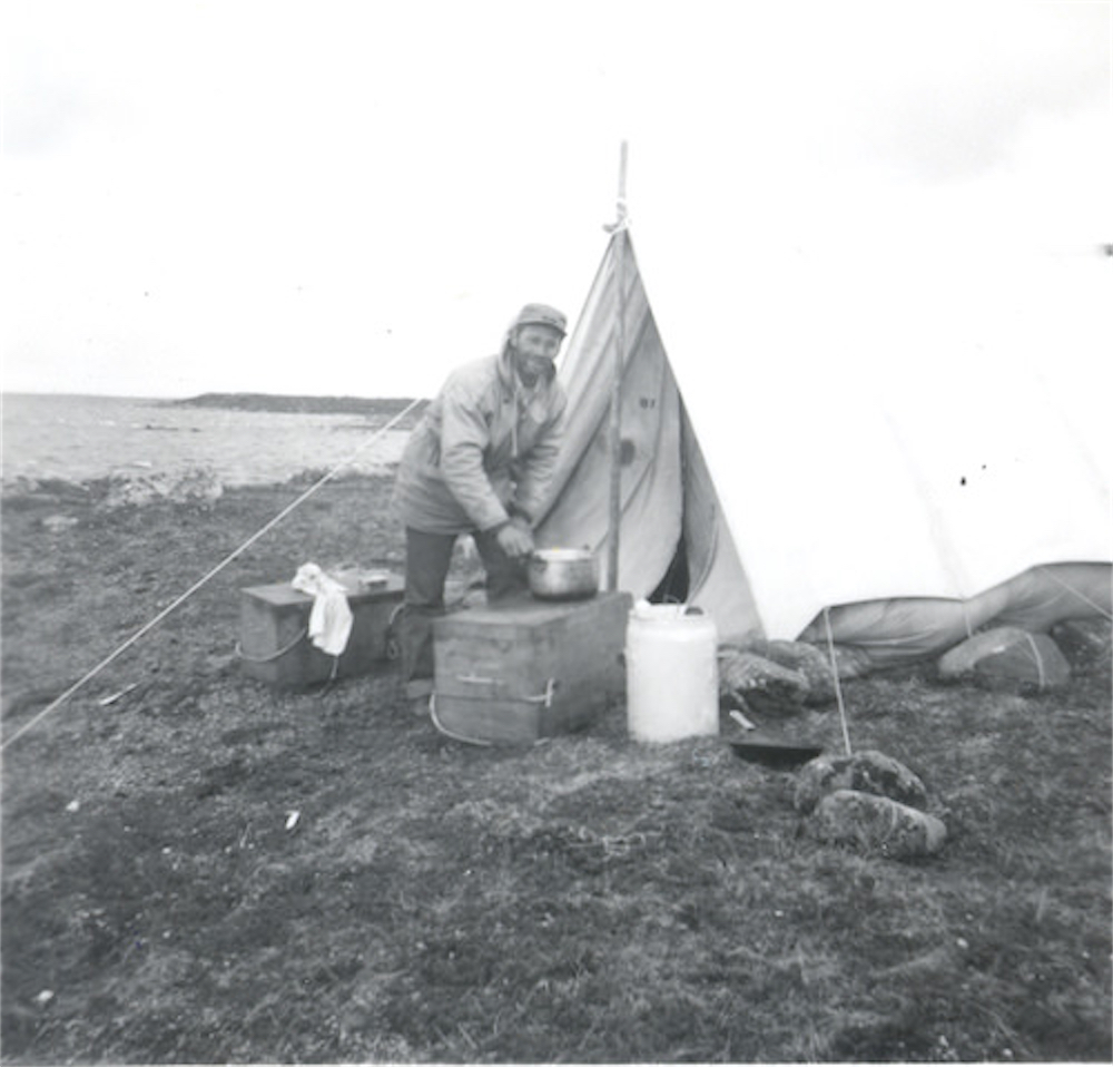 Stacks Image 1939
